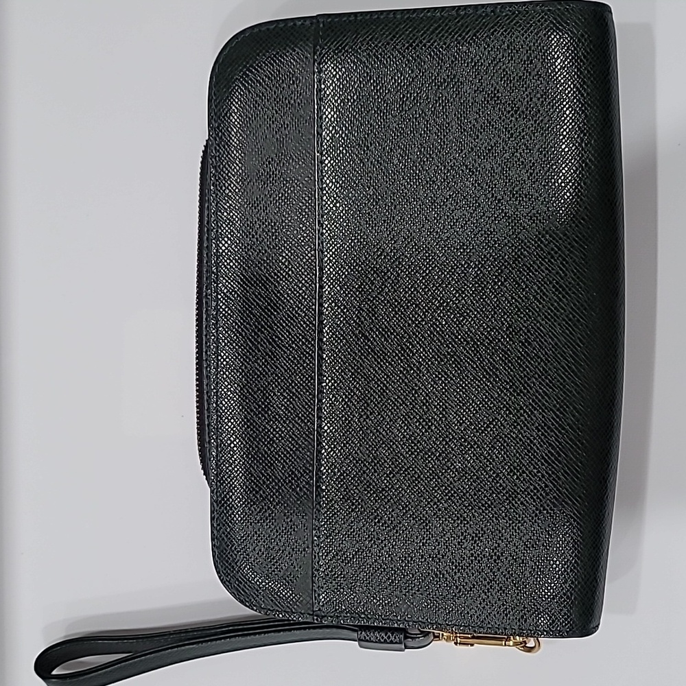 *SALE* Louis Vuitton Clutch Baikal